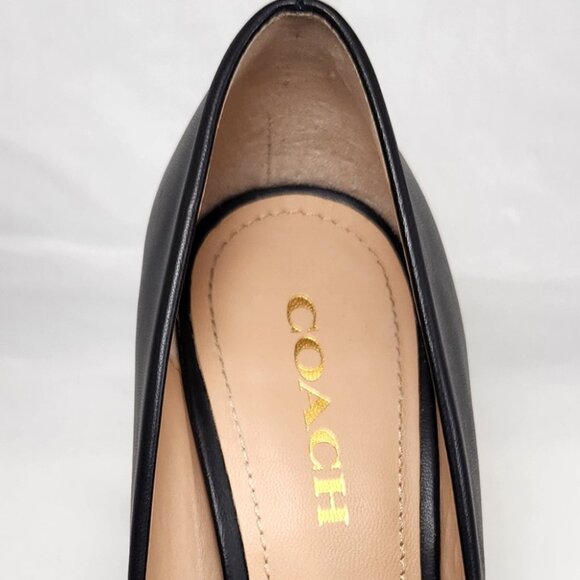 Coach Samantha Pump Heels with brass beadchain Trim Smooth Leather Size 9.5 - Picture 7 of 16